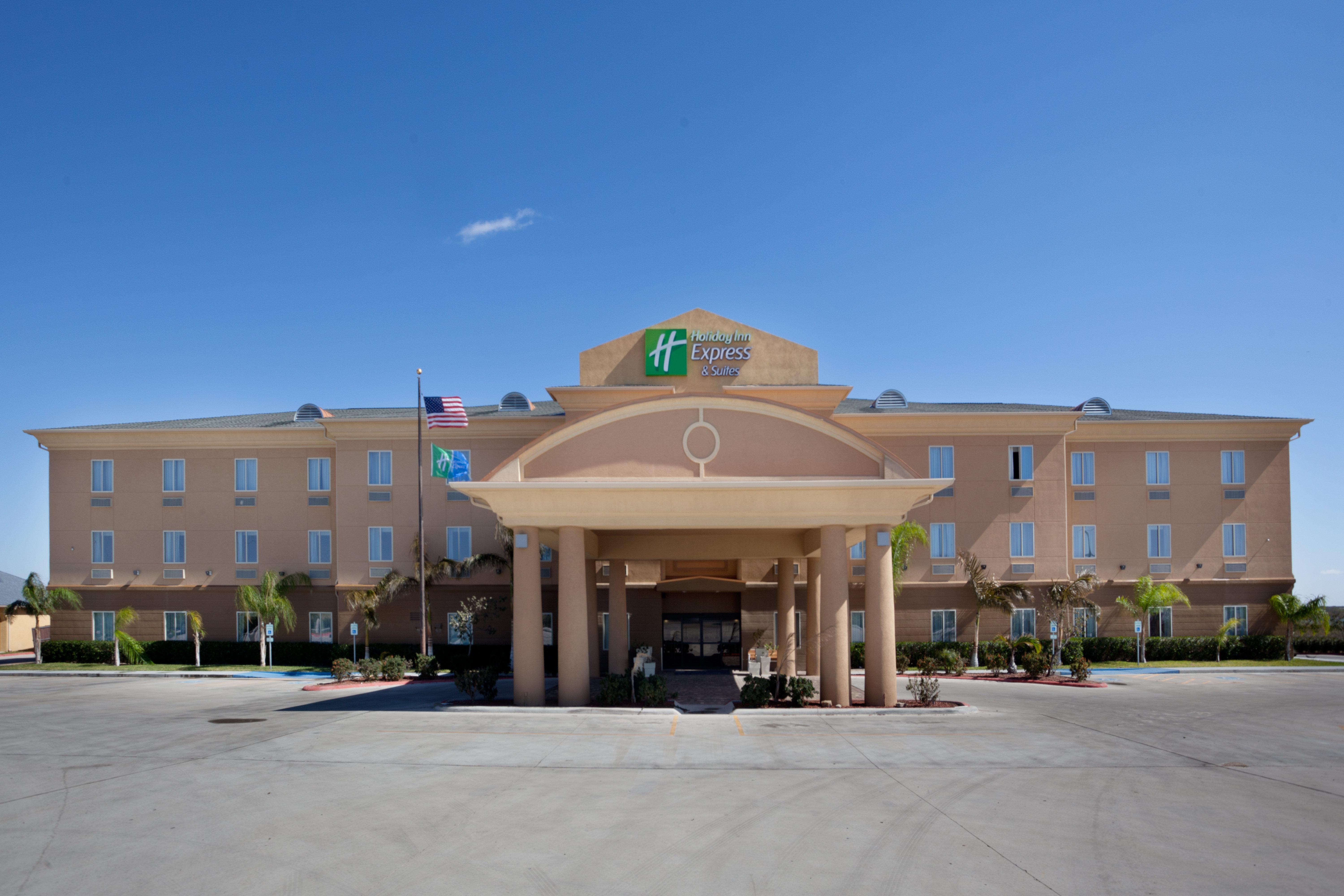Holiday Inn Express Hotel & Suites Zapata By Ihg Екстер'єр фото