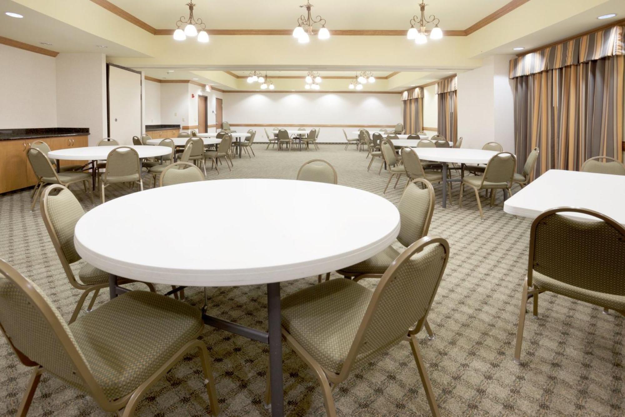 Holiday Inn Express Hotel & Suites Zapata By Ihg Екстер'єр фото